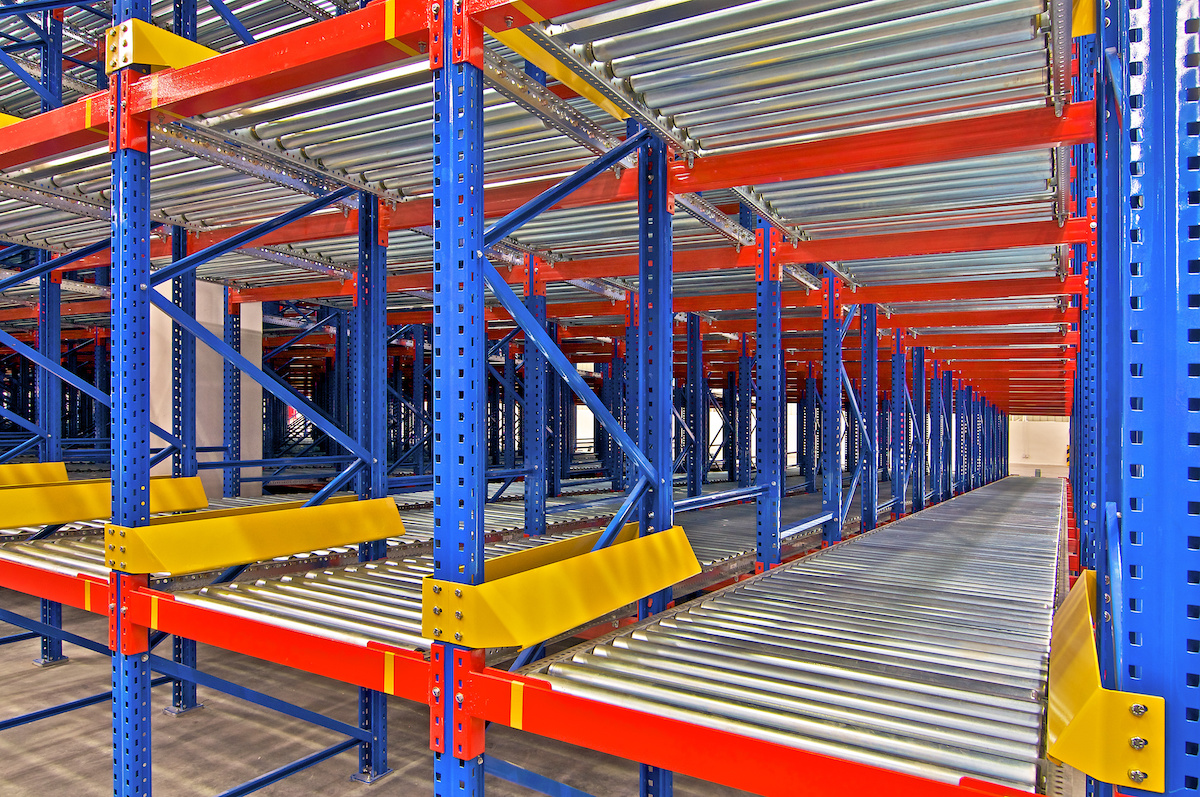 warehouse pallet racks